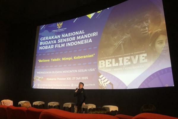 Ketua Subkomisi Publikasi Lembaga Sensor Film (LSF) Nusantara Husnul Khatim Mulkan dalam kegiatan Penguatan Gerakan Nasional Budaya Sensor Mandiri dan Nobar Film `Believe: Takdir, Mimpi, Keberanian` (Foto: M.Habib Saifullah/Katakini.com) 