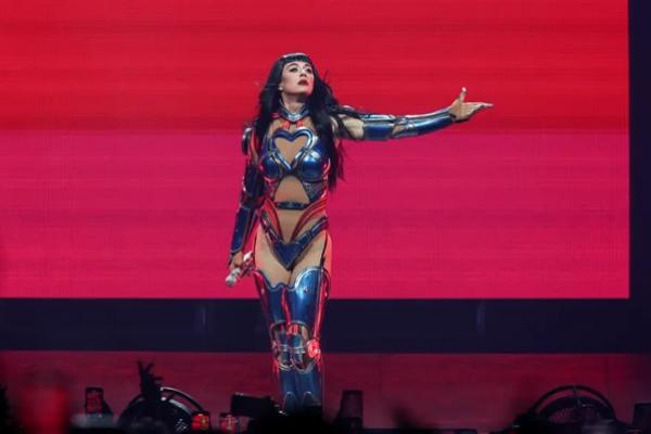 Katy Perry tampil di hadapan 21.000 penonton di Bell Centre Montreal, Rabu malam (30/7/2025). (FOTO: SHUTTERSTOCK) 