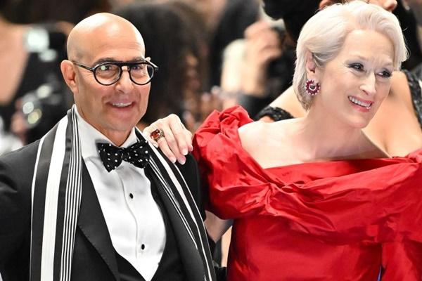 Stanley Tucci dan Meryl Streep terlihat syuting The Devil Wears Prada 2. (FOTO: GC IMAGE) 