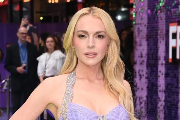 Lindsay Lohan di pemutaran perdana `Freakier Friday` Inggris di London pada 31 Juli 2025. (FOTO: WIREIMAGE) 