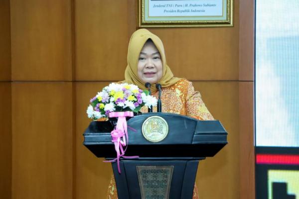 Sekretaris Jenderal MPR RI, Siti Fauziah menghadiri Acara Perayaan Hari Ulang Tahun (HUT) Persatuan Wanita Lampung (Perwala) ke 57 di Ruang Delegasi, Gedung Nusantara IV, Kompleks Parlemen Senayan, Jakarta, Jumat (Foto: Humas MPR) 