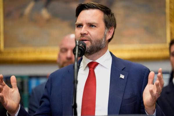 Wakil Presiden AS JD Vance menyampaikan pidato di Ruang Roosevelt di Gedung Putih di Washington, AS, 31 Juli 2025. REUTERS 