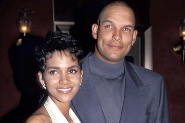 David Justice Blak-blakan soal Akhiri Pernikahannya dengan Halle Berry. (FOTO: GETTY IMAGE) 