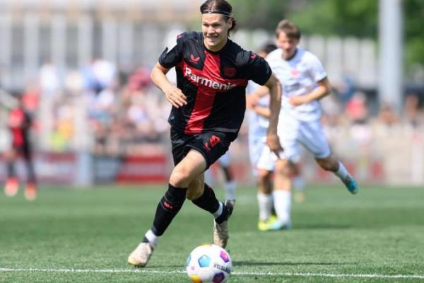 Pemyerang Bayer Leverkusen, Artem Stefanov (Foto: Sky Sports) 