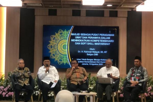 Sesi diskusi dalam rangkaian kegiatan Sarasehan Tokoh Bangsa dengan tema Merajut Kebersamaan, Mewujudkan Merdeka dari Kemiskinan (Foto: M.Habib Saifullah/Katakini.com) 