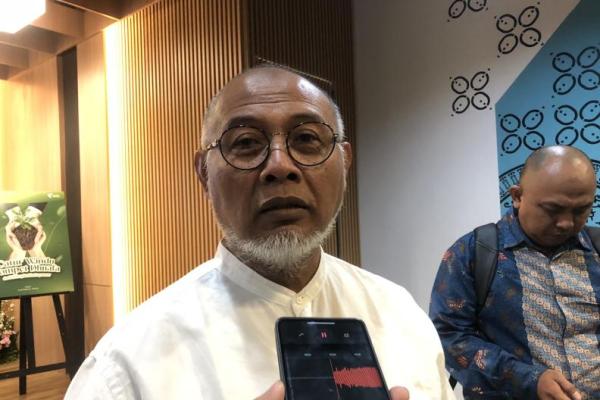 Wakil Ketua KPK periode 2011-2015 sekaligus aktivis Hukum dan demokrasi Bambang Widjojanto saat ditemui usai kegiatan Sarasehan Tokoh Bangsa di kawasan Jakarta Selatan (Foto: Habib/Katakini.com) 