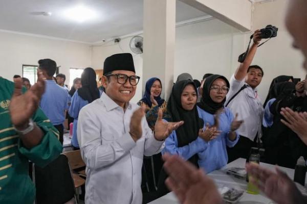 Menteri Koordinator Bidang Pemberdayaan Masyarakat (Menko PM) Abdul Muhaimin Iskandar saat melakukan kunjungan kerja ke Sekolah Rakyat Menengah Atas di Universitas Negeri Surabaya (UNESA) (Foto: Ist) 