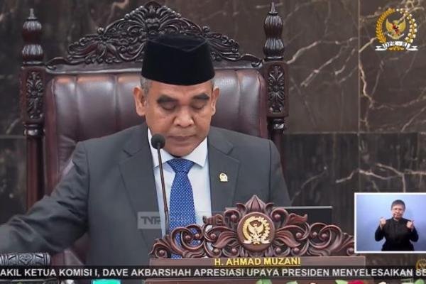 Ketua MPR RI Ahmad Muzani saat menyampaikan pidato dalam Sidang Tahunan MPR/DPR RI 2025 (Foto: Tangkapan Layar) 