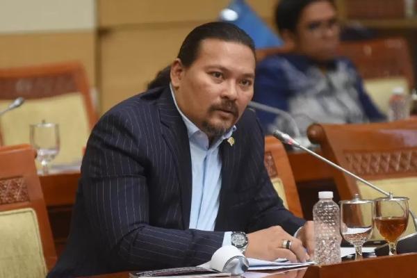 Anggota Komisi III DPR RI Martin Daniel Tumbelaka (Foto: DPR RI) 