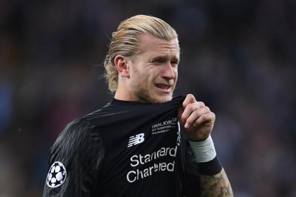 Mantan kiper Liverpool, Loris Karius yang melakukan blunder di final Liga Champions (Foto: Sky Sports) 