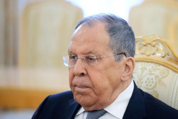 Menlu Rusia Sergei Lavrov menghadiri pertemuan dengan Menlu Yordania Ayman Safadi di Moskow, Rusia, 20 Agustus 2025. Foto via REUTERS 