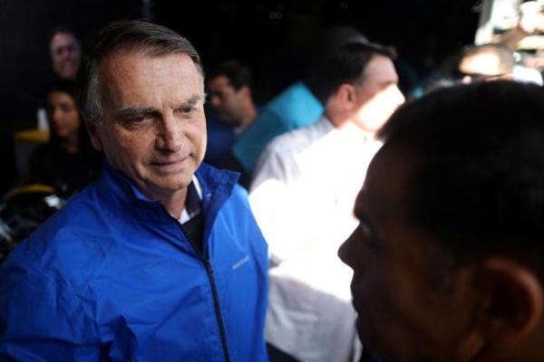 Mantan Presiden Brasil Jair Bolsonaro mengunjungi Capital Moto Week di Brasilia, Brasil, 29 Juli 2025. REUTERS 