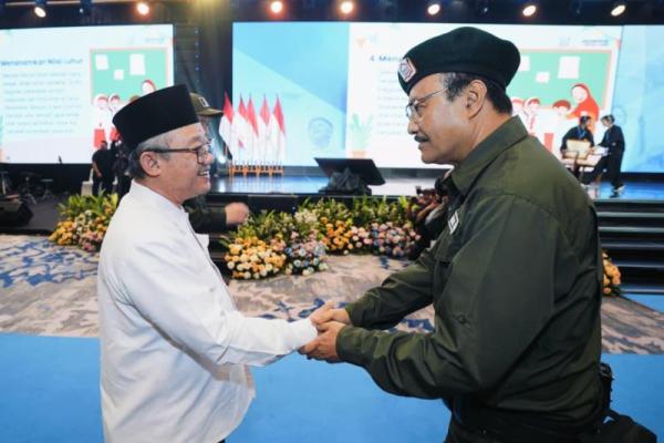 Mendikdasmen Abdul Mu`ti dalam dalam acara Pembekalan Guru dan Kepala Sekolah Rakyat di Jakarta, Jumat (Foto: Ist/Humas Kemendikdasmen) 