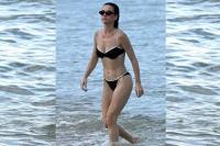 Kisah Cinta dengan Justin Trudeau Mendingin, Katy Perry Pamer Body Goal Perut Sixpack