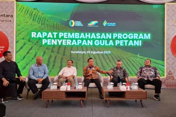 Rapat Pembahasan Program Penyerapan Gula Petani yang digelar di Surabaya, Jumat (22/8/2025). (foto:NFA) 