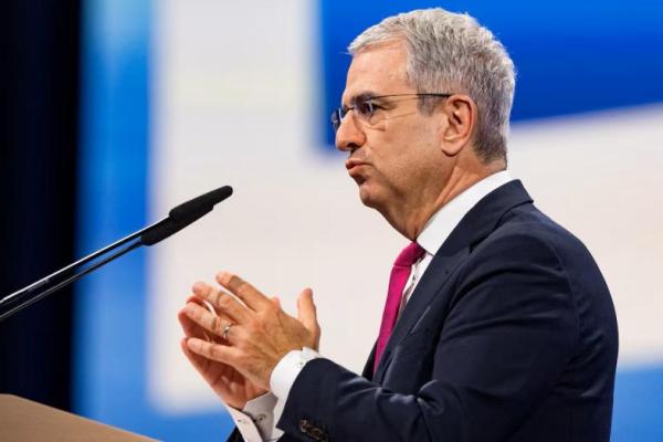 CEO Nestle Laurent Freixe menghadiri Rapat Umum Pemegang Saham Tahunan Nestle di Ecublens dekat Lausanne, Swiss, 16 April 2025. REUTERS 
