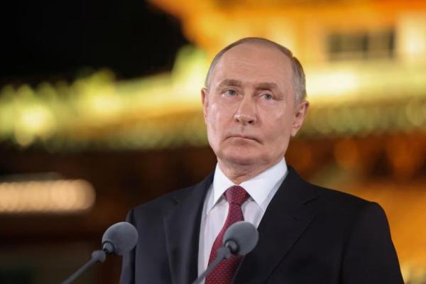 Presiden Rusia Vladimir Putin mengadakan konferensi pers di akhir kunjungannya ke Tiongkok, di Beijing, Tiongkok, 3 September 2025. REUTERS 
