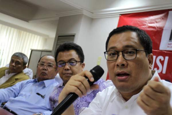 Direktur Eksekutif Megawati Institute, Dr. Arif Budimanta Sebayang (kanan). Foto: bisnis 