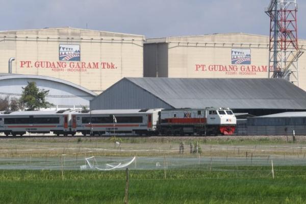 PT Gudang Garam Tbk di Kabupaten Kediri, Jawa Timur (Foto: ANTARA Jatim/Prasetia Fauzani/mas) 