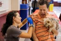 Trump Dukung Kennedy soal Vaksin Meski Berisiko Bagi Kesehatan dan Politik