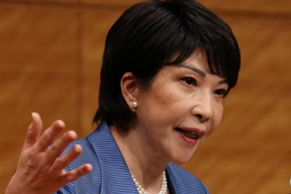 Anggota parlemen Jepang Sanae Takaichi berbicara dalam konferensi pers untuk mengumumkan pencalonannya dalam pemilihan pemimpin Partai Demokrat Liberal, di Tokyo, Jepang, 8 September 2021. REUTERS 