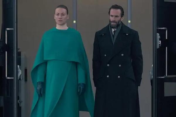 Rekap The Handmaid`s Tale S4E8 `Testimony` yang dibintangi Yvonne Strahovski dan Joseph Fiennes. (FOTO: HULU) 
