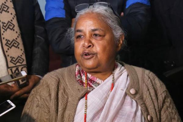 Mantan Ketua Mahkamah Agung Nepal, Sushila Karki, berbicara kepada media di Kathmandu, Nepal, 30 Januari 2019. REUTERS 