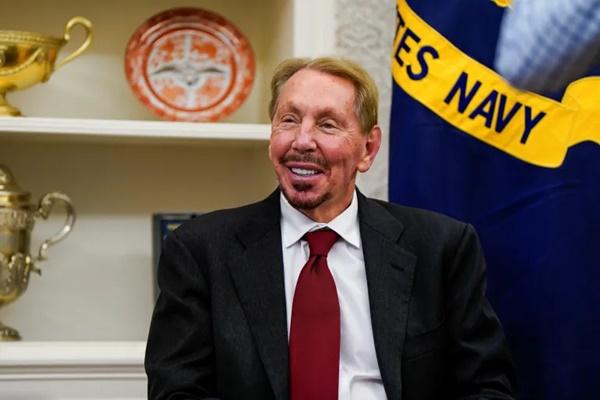 Salah seorang pendiri Oracle, Larry Ellison, telah merebut gelar orang terkaya di dunia dari pemegang lamanya, Elon Musk. (FOTO: REUTERS) 