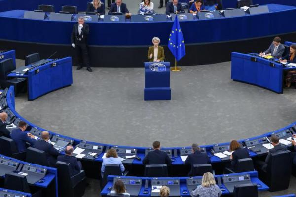 Presiden Komisi Eropa Ursula von der Leyen menyampaikan pidato Kenegaraan Uni Eropa kepada Parlemen Eropa, di Strasbourg, Prancis, 10 September 2025. REUTERS 
