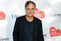 Drama Kriminal Baru `Task`, Mark Ruffalo Belajar Jadi Agen FBI Sungguhan