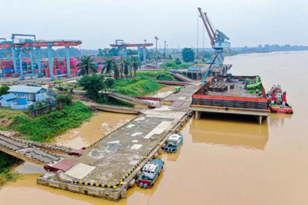Pelabuhan Jambi. Foto: dok. katakini 