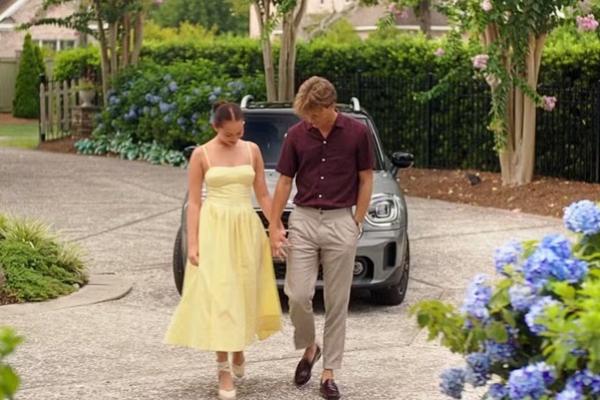 The Summer I Turned Pretty Season 3 Episode 11 berjudul At Last yang dibintangi Lola Tung dan Christopher Briney. (FOTO: PRIME VIDEO) 