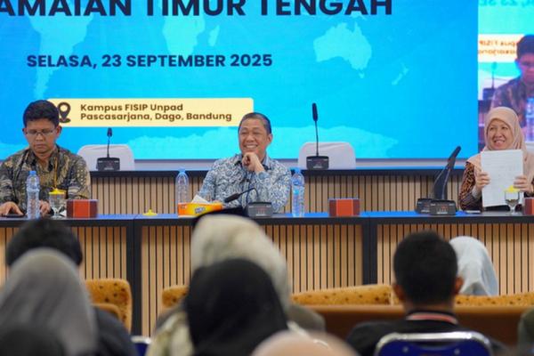 Wakil Menteri Luar Negeri (Wamenlu) Anis Matta. Foto: dok. katakini 