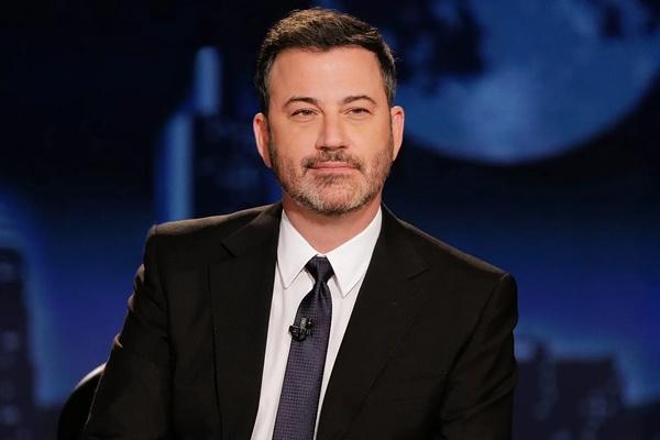 Setelah Dihentikan Donald Trump, Jimmy Kimmel Live! Kembali dengan Rating Melonjak. (FOTO: ABC/GETTY IMAGE) 
