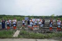 PTP Nonpetikemas Tanam 11.000 Mangrove di Medan