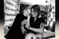 Keith Urban Beri Isyarat Pernikahannya dengan Nicole Kidman Bermasalah