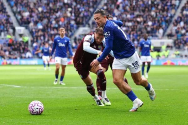 Penyerang pinjaman Everton, Jack Grealish (Foto: talkSPORT) 