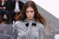 Sunday Rose Kembali ke Paris Fashion Week di Tengah Perpisahan Nicole Kidman dan Keith Urban