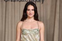 Shailene Woodley Bersemangat Perankan Ikon Rock Wanita Janis Joplin