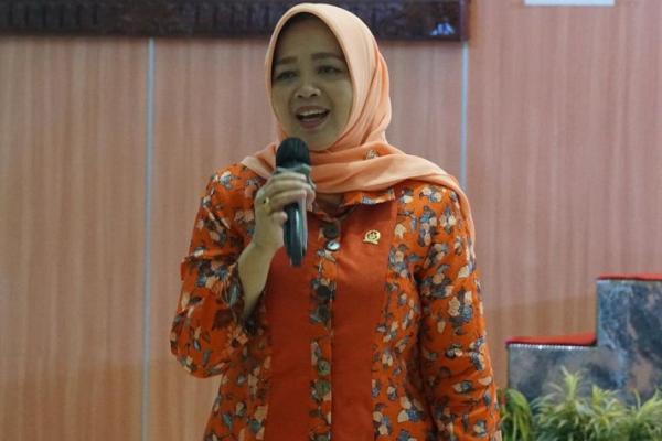 Anggota Komisi IX DPR RI Teti Rohatiningsih (Foto: Politiknesia) 