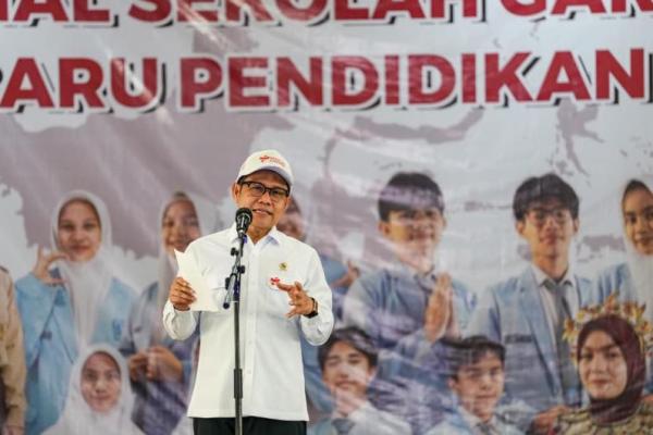 Menko PM Abdul Muhaimin Iskandar dalam peluncuran Sekolah Garuda Transformasi di MAN Insan Cendekia Gorontalo (Foto: Ist) 