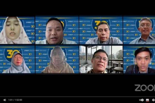 Diskusi INDEF tentang Evaluasi Ekonomi Syariah di 1 Tahun Pemerintahan Prabowo yang diselenggarakan secara daring (15/10/2025). Foto: tangkapan layar 