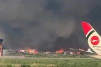 Kebakaran Besar Melanda Terminal Kargo Bandara Dhaka, Penerbangan Terganggu