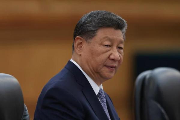 Presiden Tiongkok Xi Jinping menghadiri pertemuan bilateral dengan Presiden Republik Kongo Denis Sassou Nguesso di Balai Agung Rakyat pada 4 September 2025 di Beijing, Tiongkok. Foto via REUTERS 