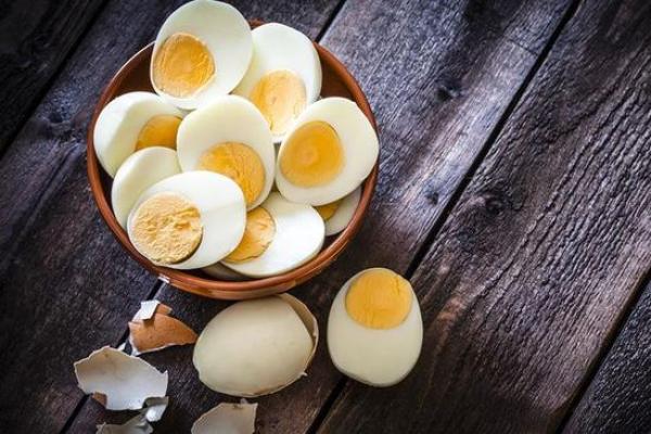 Ilustrasi - ini cara merebus telur agar tidak mudah retak (Foto: Getty Images/iStockphoto/fcafotodigital) 