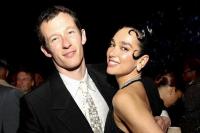 Callum Turner Ungkap Pertemuan Manis Pertama Kali dengan Tunangannya Dua Lipa