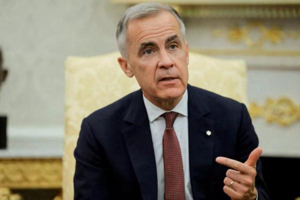 Perdana Menteri Kanada Mark Carney berbicara saat bertemu dengan Presiden AS Donald Trump di Ruang Oval Gedung Putih di Washington, AS, 7 Oktober 2025. REUTERS 