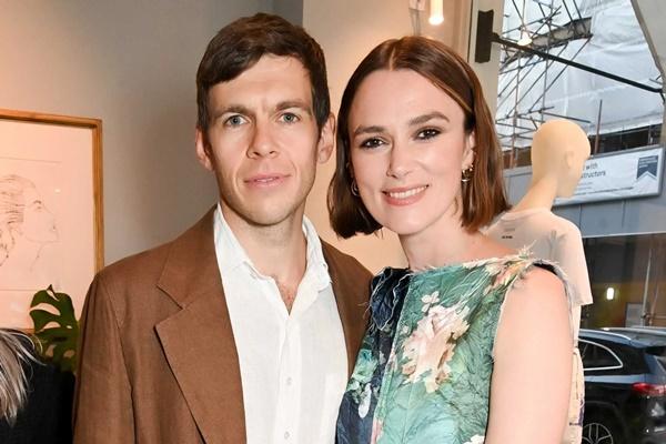 James Righton dan Keira Knightley pada bulan Juli 2025. (FOTO: GETTY IMAGE) 