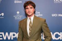 Netflix Rilis Cuplikan Pertama Jacob Elordi sebagai Makhluk Frankenstein Karya Guillermo del Toro