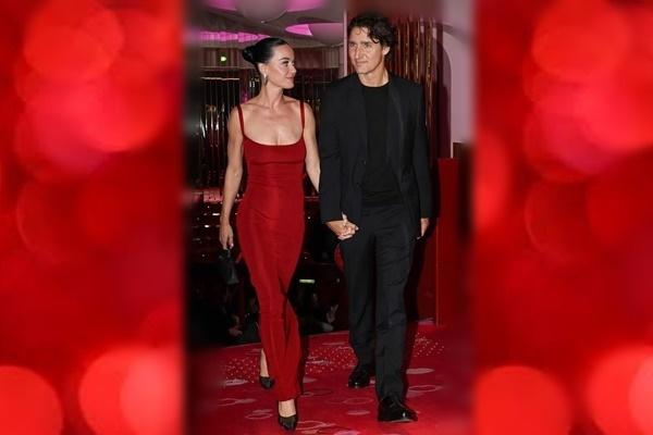 Katy Perry (kiri) dan Justin Trudeau (kanan) tampil perdana di depan publik di Paris pada 25 Oktober 2025. (FOTO: BACKGRID) 